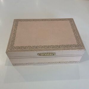 Vintage Mele Pink Jewelry Box